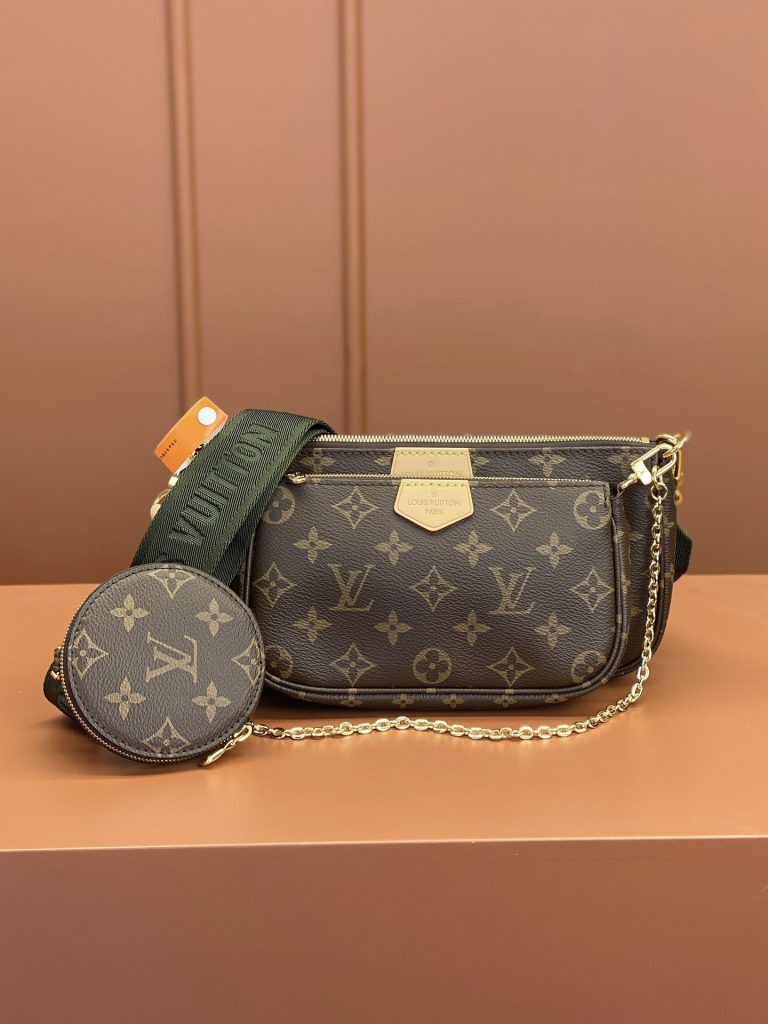 Louis Vuitton MULTI POCHETTE ACCESSORIES Handbag