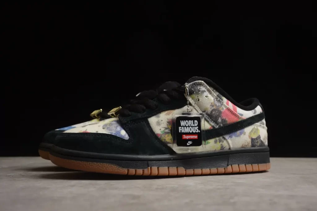 Nike Supreme x Nk SB Dunk Low Rammellzee FD8778-001