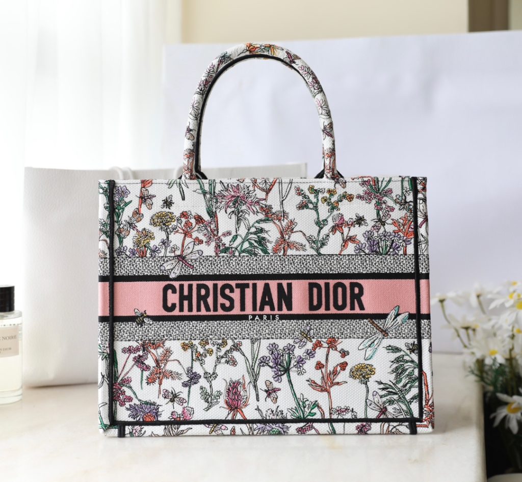 Dior Book Tote – Herbarium Embroidery