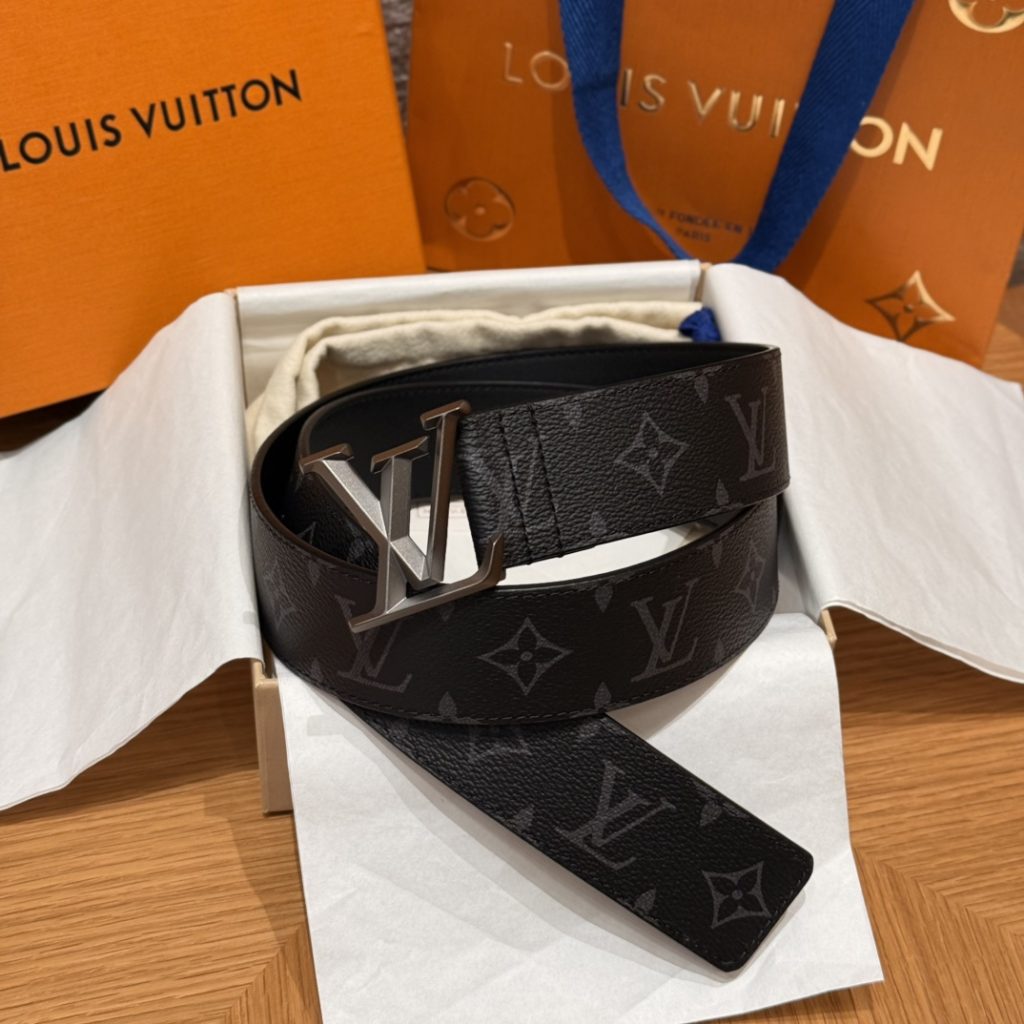 LV Men’s Double-Sided Monogram Belt