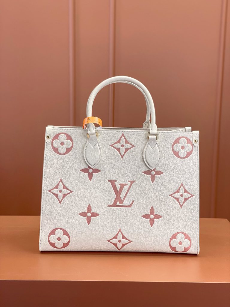 Louis Vuitton ONTHEGO Medium Tote Bag