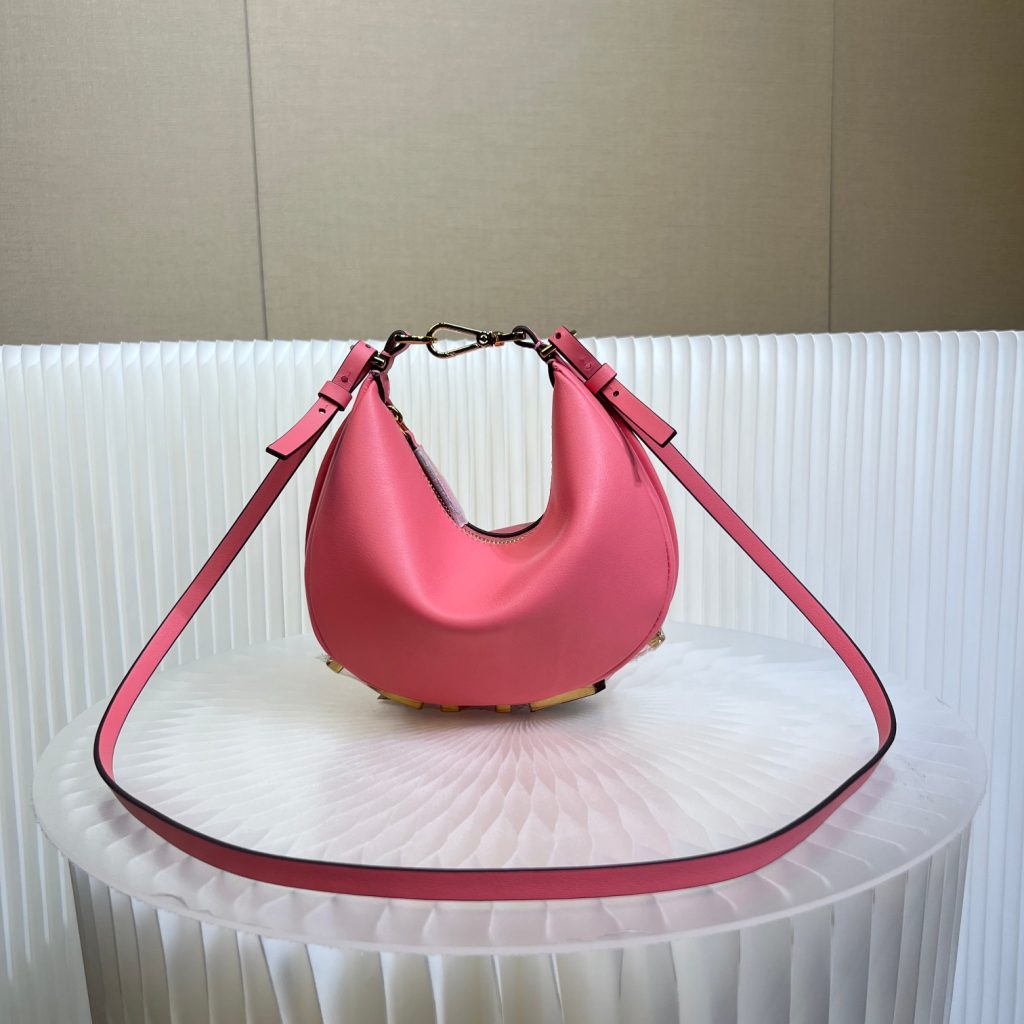 Fendi Praphy Underarm Bag – Pink