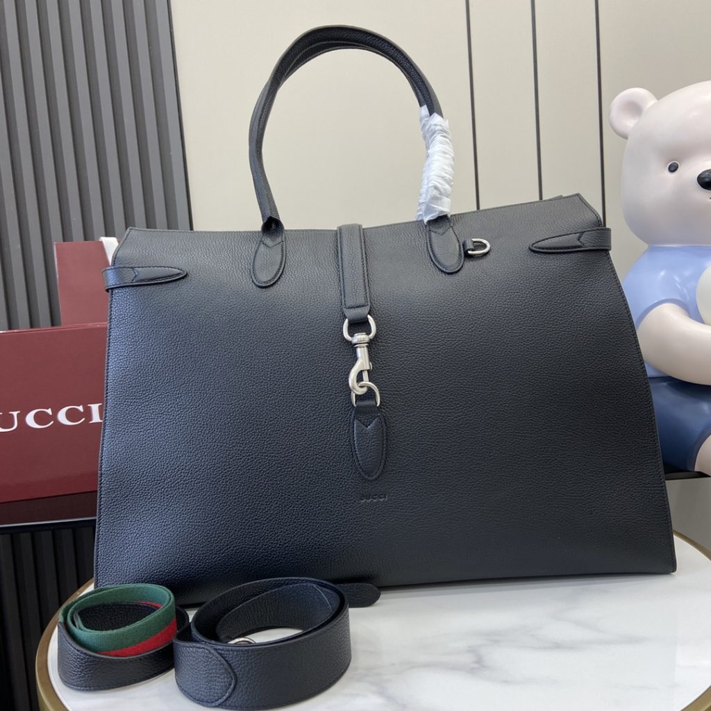 Gucci Signature Tote Bag