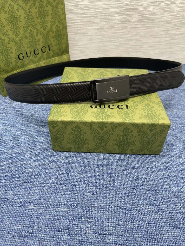 GUCCI New Horizontal Strap, Double G Buckle, 4.0cm