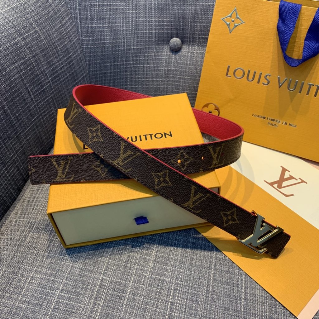 Louis Vuitton Classic women’s double-sided belt, top-notch