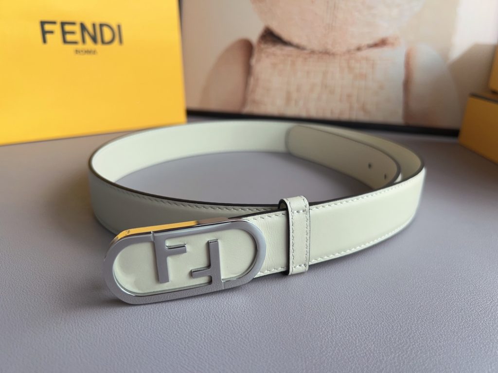 Fendi Women’s 3.0cm Leather Belt with Signature Logo Metal Buckle