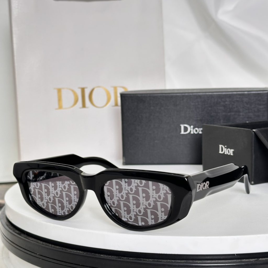 Dior Sunglasses MODEL：CDIOR S3I