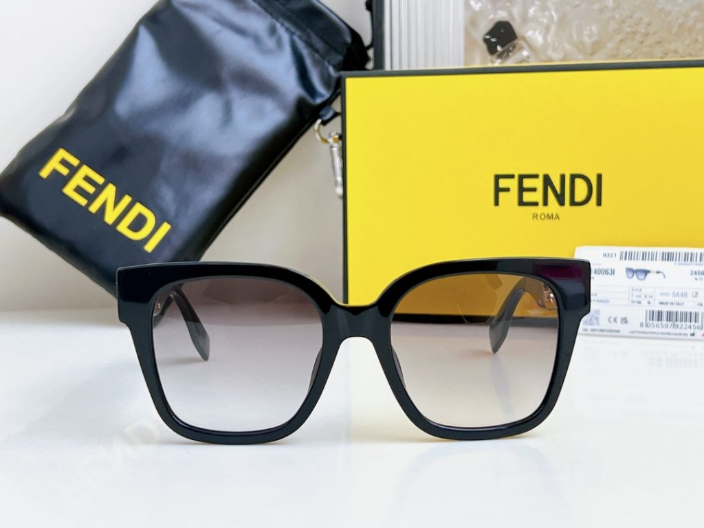 Fendi Sunglasses MODEL：FE40063I