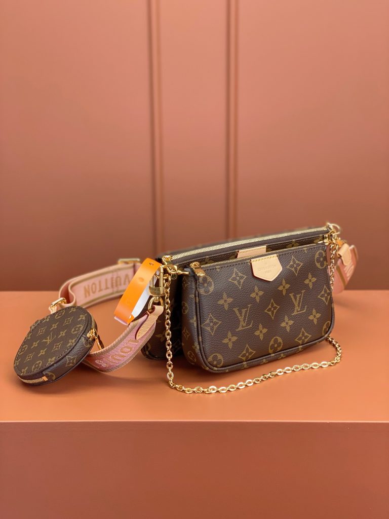 Louis Vuitton MULTI POCHETTE ACCESSORIES Handbag