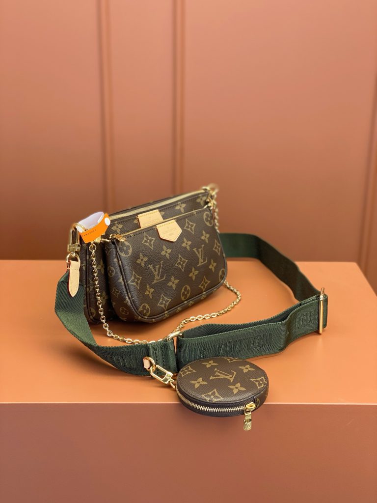 Louis Vuitton MULTI POCHETTE ACCESSORIES Handbag