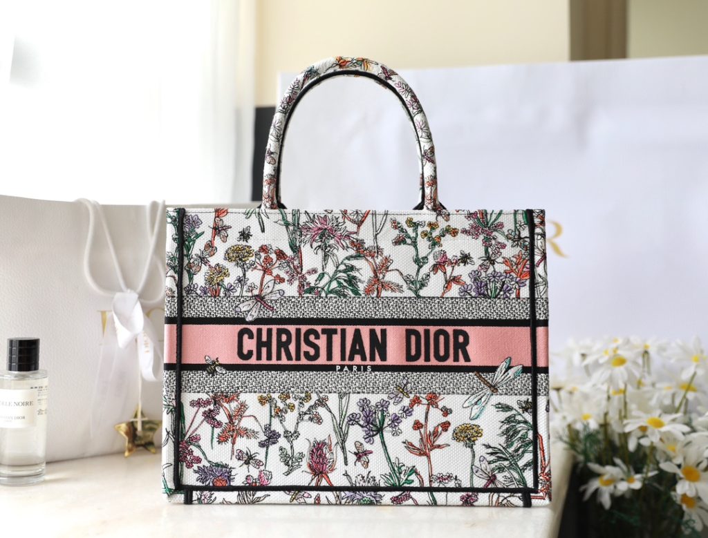 Dior Book Tote – Herbarium Embroidery