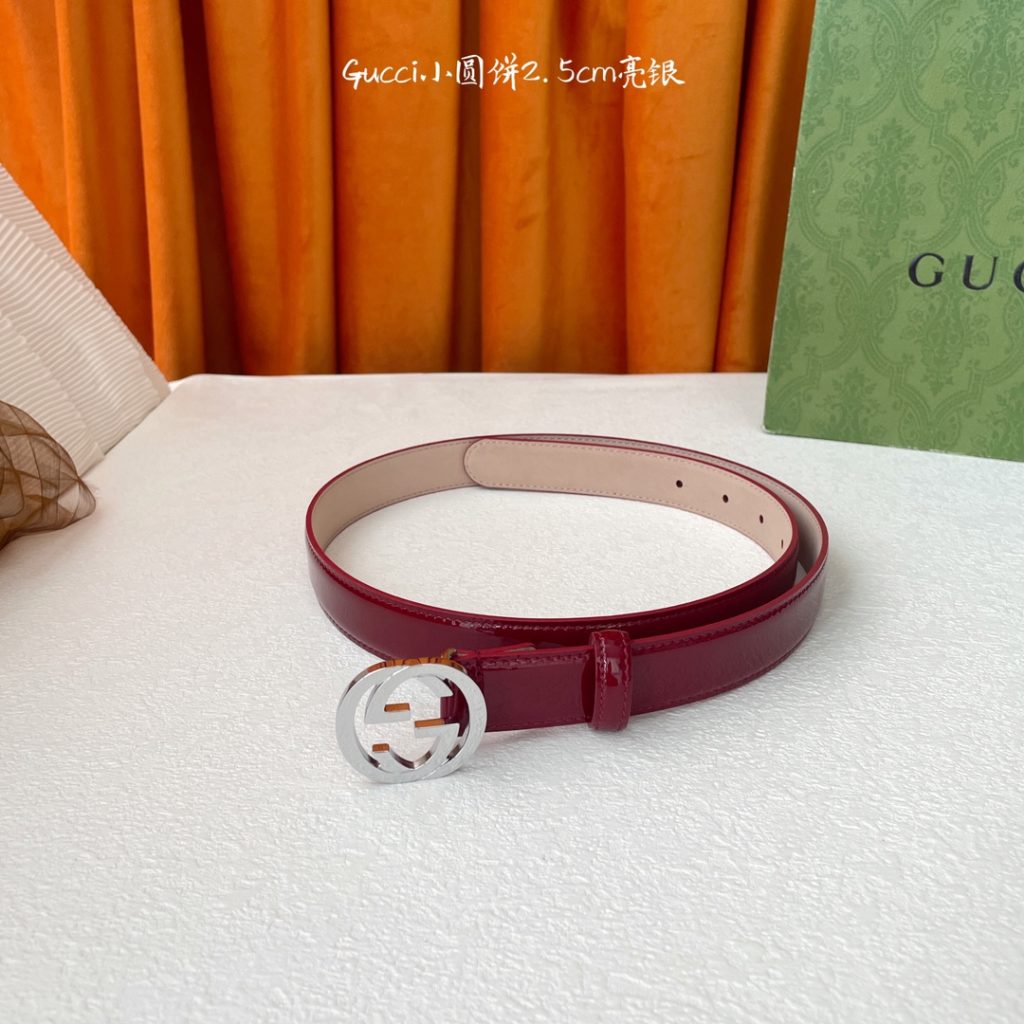 GUCCI New Horizontal Strap, Double G Buckle, 4.0cm