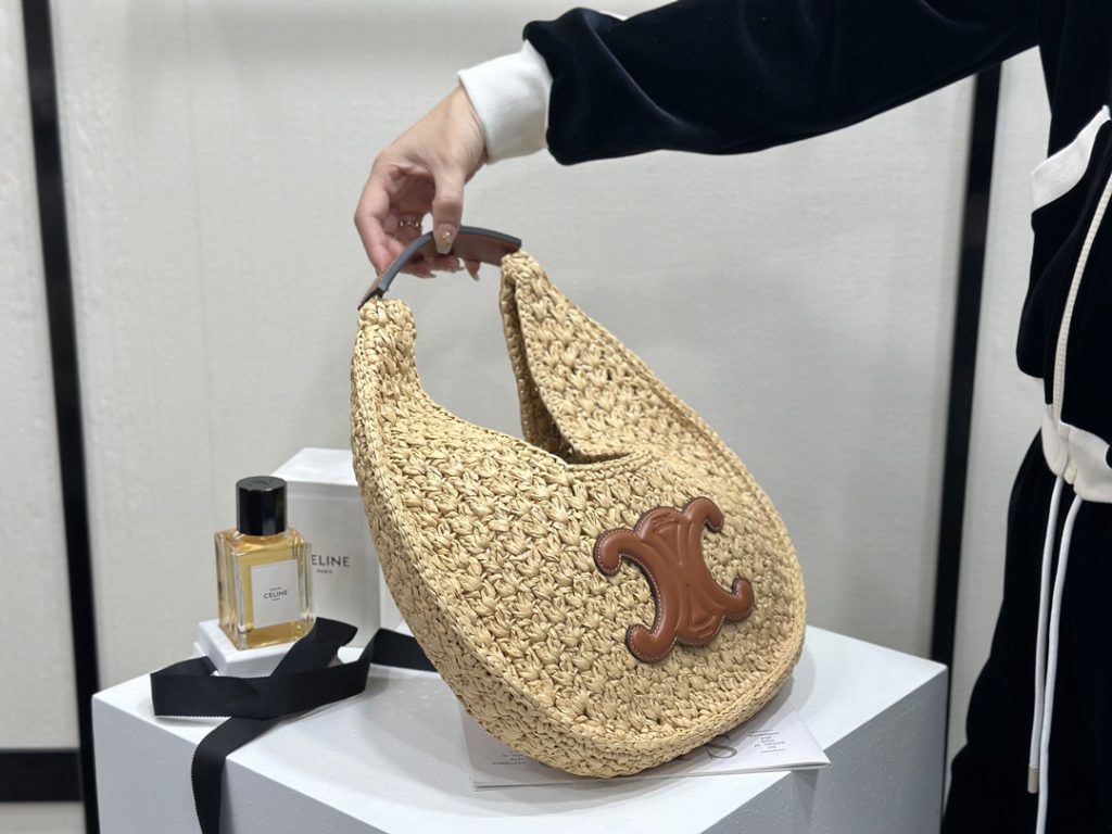 CELINE CLASSIC PANIER Plant Fiber and Calfskin Hobo Bag