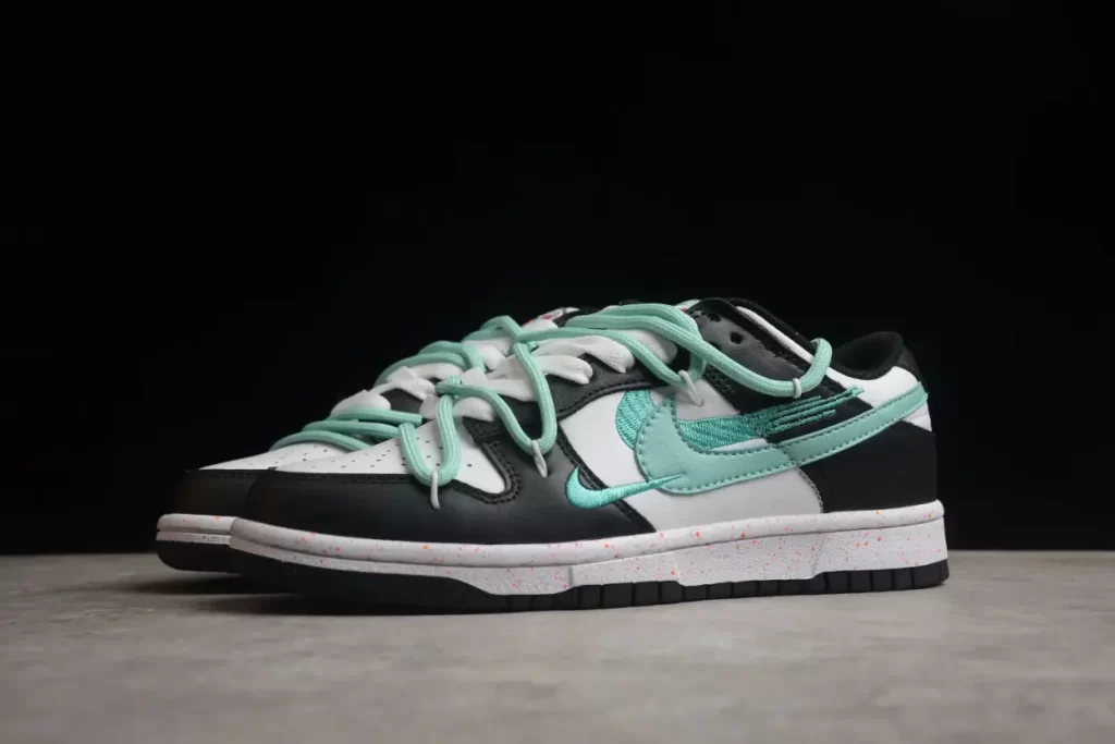 Nike NK SB Zoom Dunk Lowtiffany blue FD4623-131