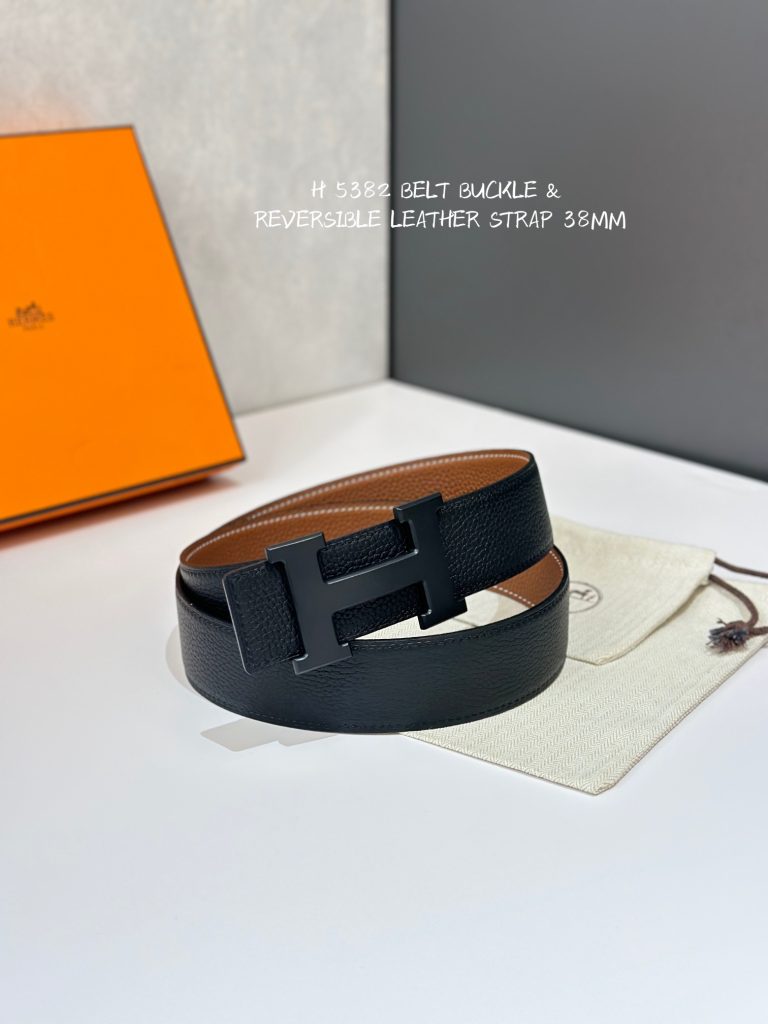 Hermès 5382 BELT BUCKLE & REVERSIBLE LEATHER STRAMM