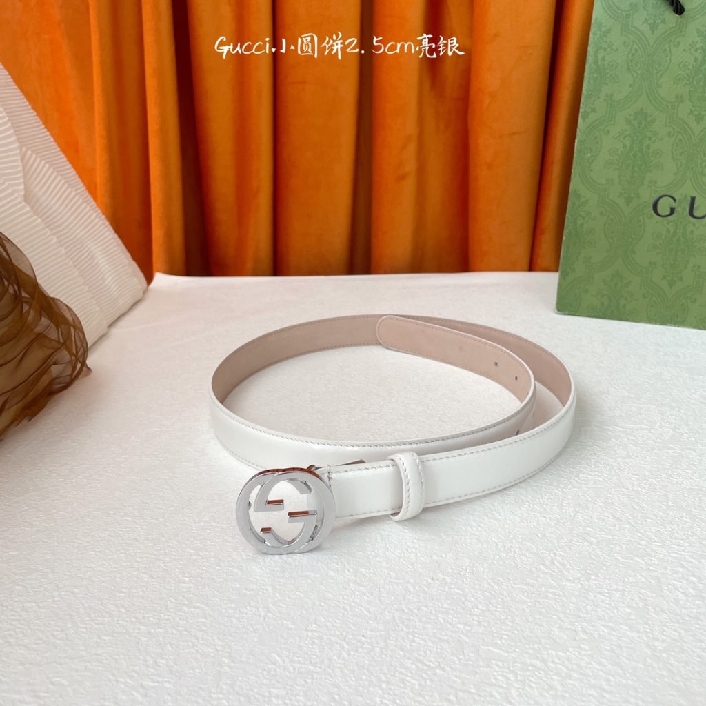 GUCCI New Horizontal Strap, Double G Buckle, 4.0cm