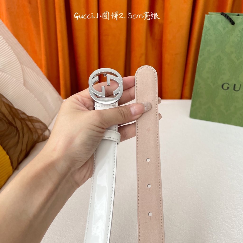 GUCCI New Horizontal Strap, Double G Buckle, 4.0cm