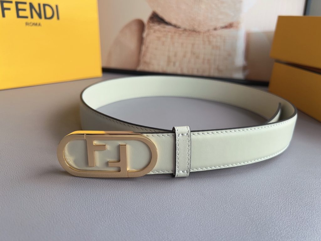 Fendi Women’s 3.0cm Leather Belt with Signature Logo Metal Buckle