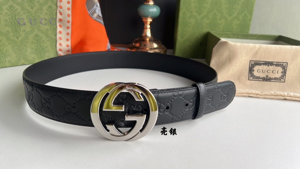 GUCCI New Horizontal Strap, Double G Buckle, 4.0cm