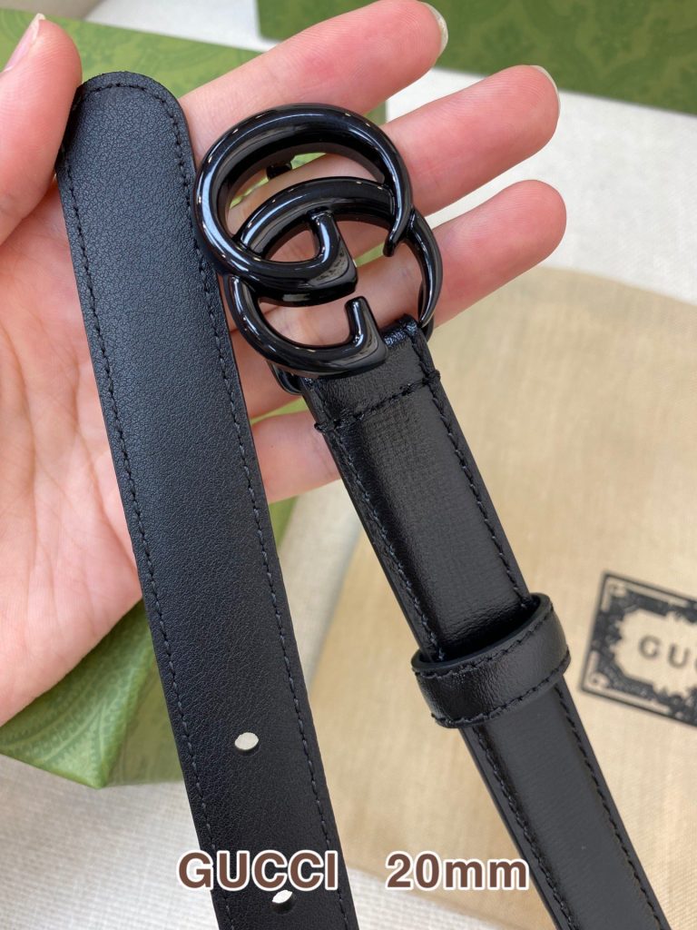 GUCCI New Horizontal Strap, Double G Buckle, 4.0cm