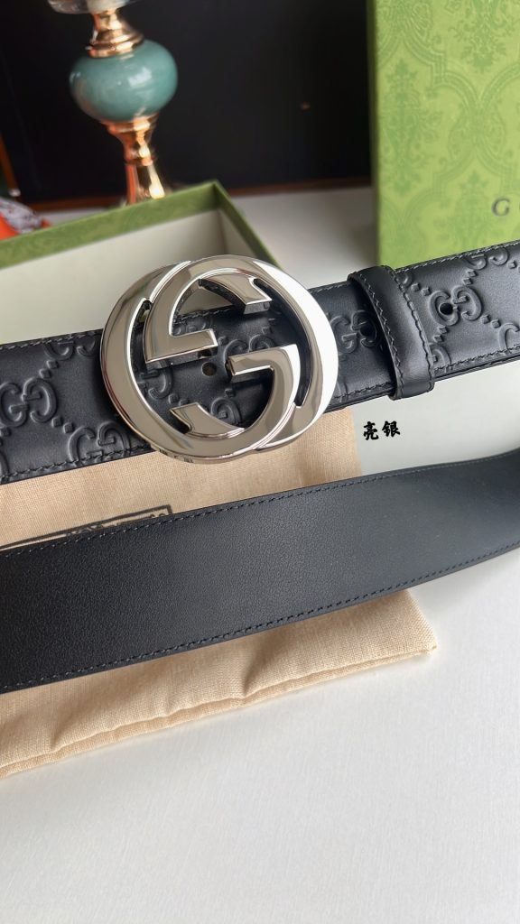 GUCCI New Horizontal Strap, Double G Buckle, 4.0cm