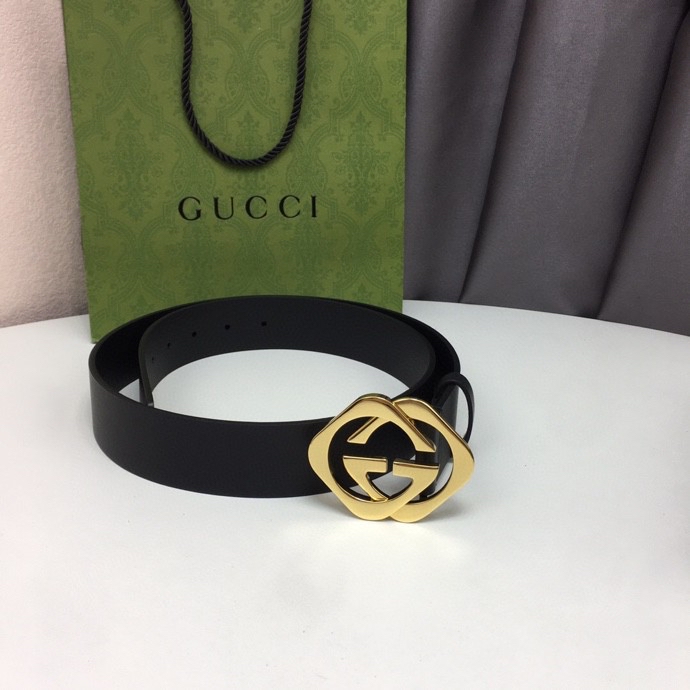 GUCCI New Horizontal Strap, Double G Buckle, 4.0cm