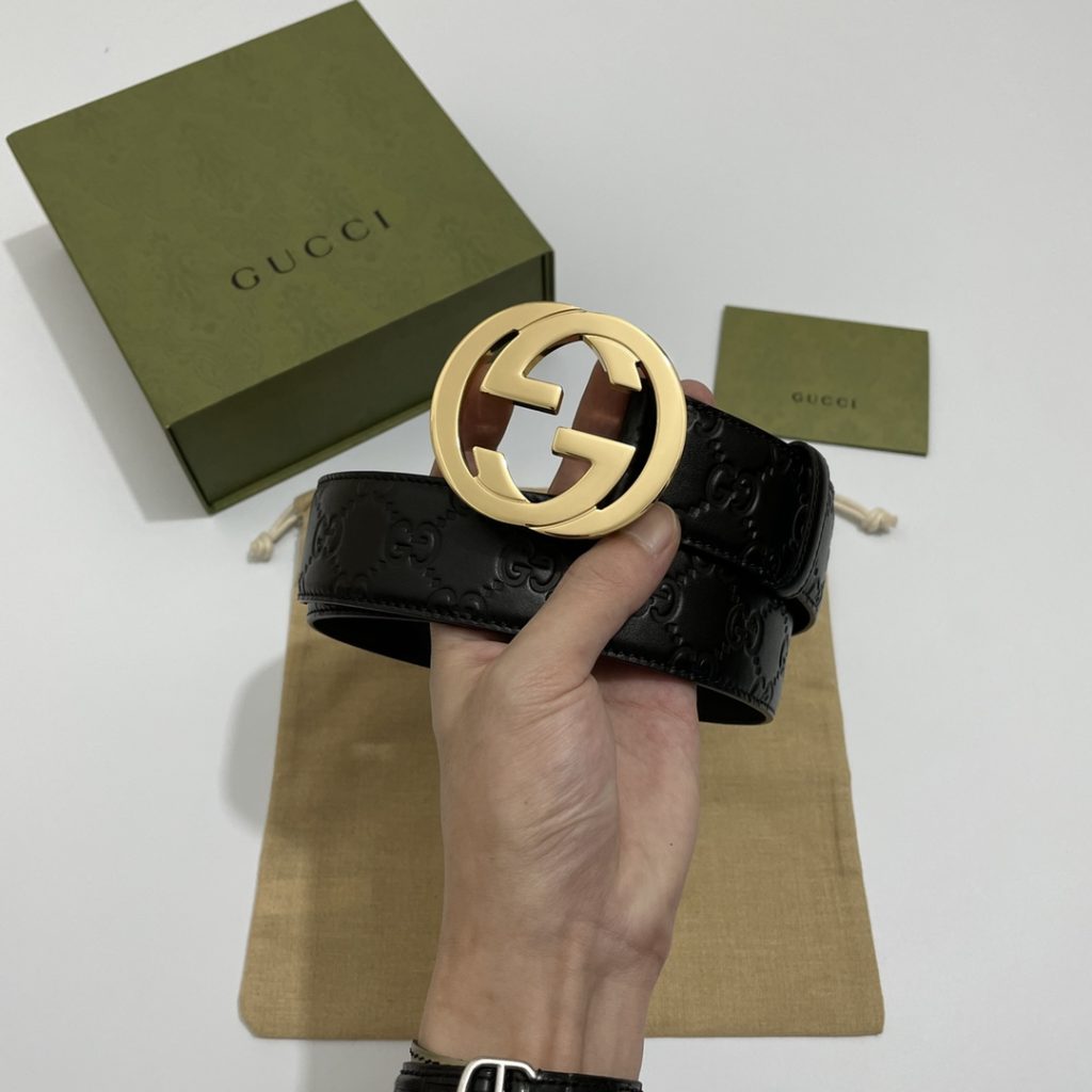 GUCCI New Horizontal Strap, Double G Buckle, 4.0cm