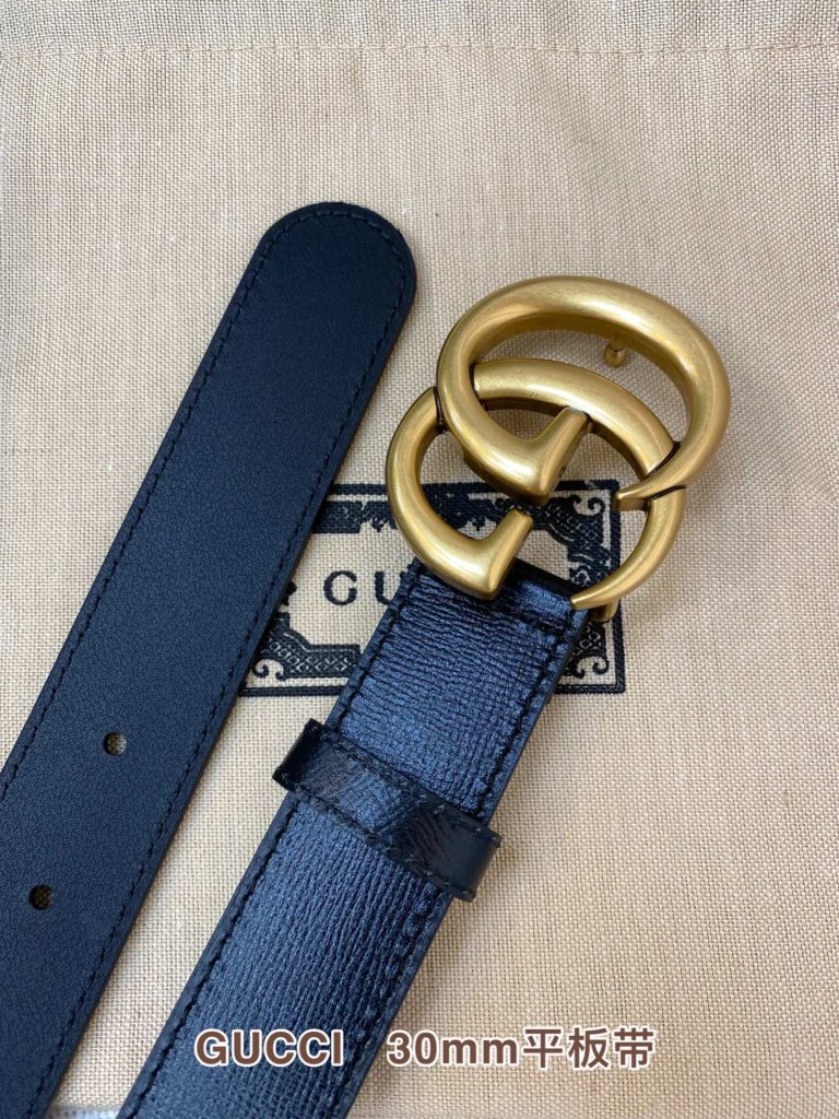 GUCCI New Horizontal Strap, Double G Buckle, 4.0cm