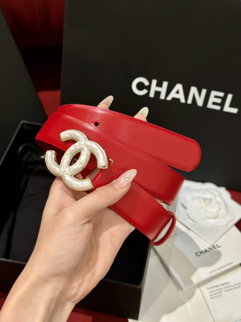 Chanel Women’s Fashion Tail Logo Edition