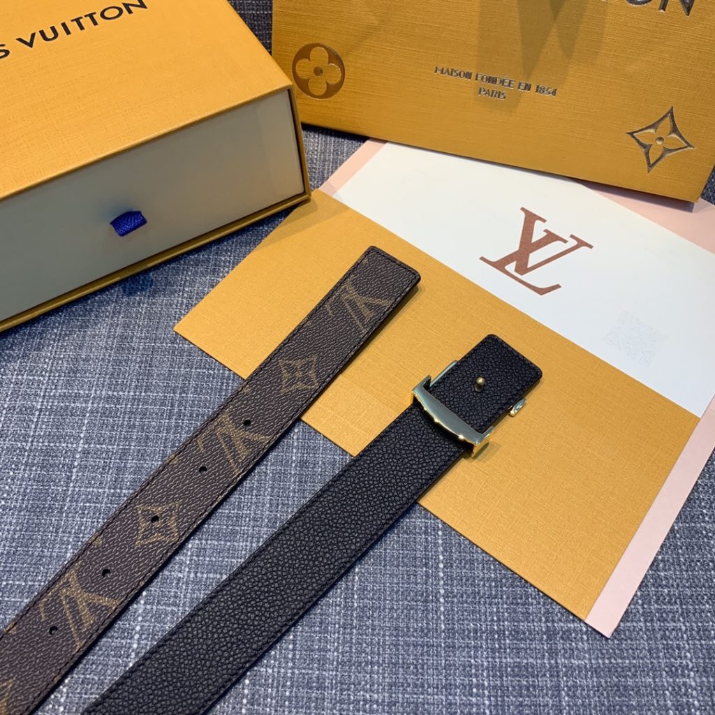 Louis Vuitton Classic women’s double-sided belt, top-notch