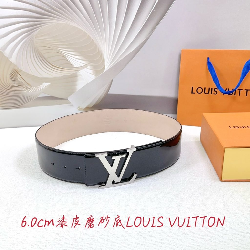 Louis Vuitton Reversible Calfskin Leather – Elegant & Versatile Design