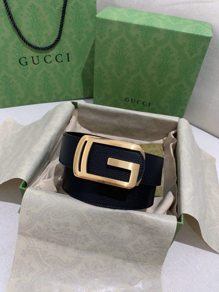 GUCCI New Horizontal Strap, Double G Buckle, 4.0cm