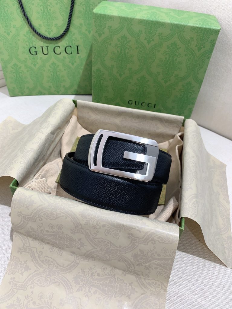 GUCCI New Horizontal Strap, Double G Buckle, 4.0cm