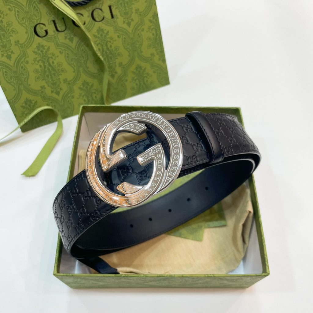 GUCCI New Horizontal Strap, Double G Buckle, 4.0cm