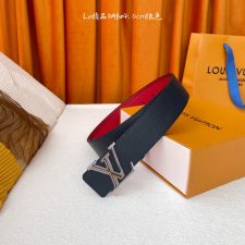 Louis Vuitton Reversible Calfskin Leather – Elegant & Versatile Design