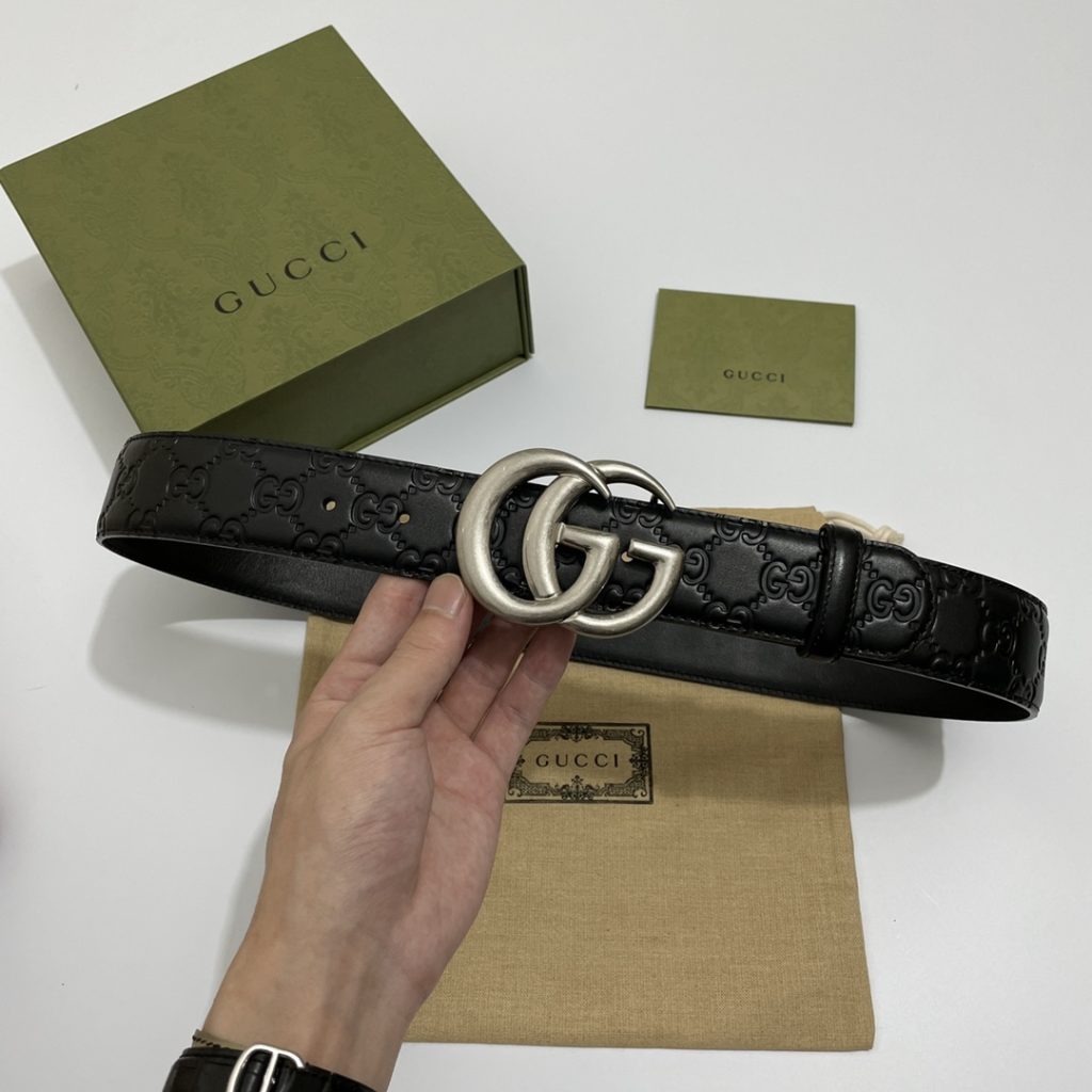 GUCCI New Horizontal Strap, Double G Buckle, 4.0cm