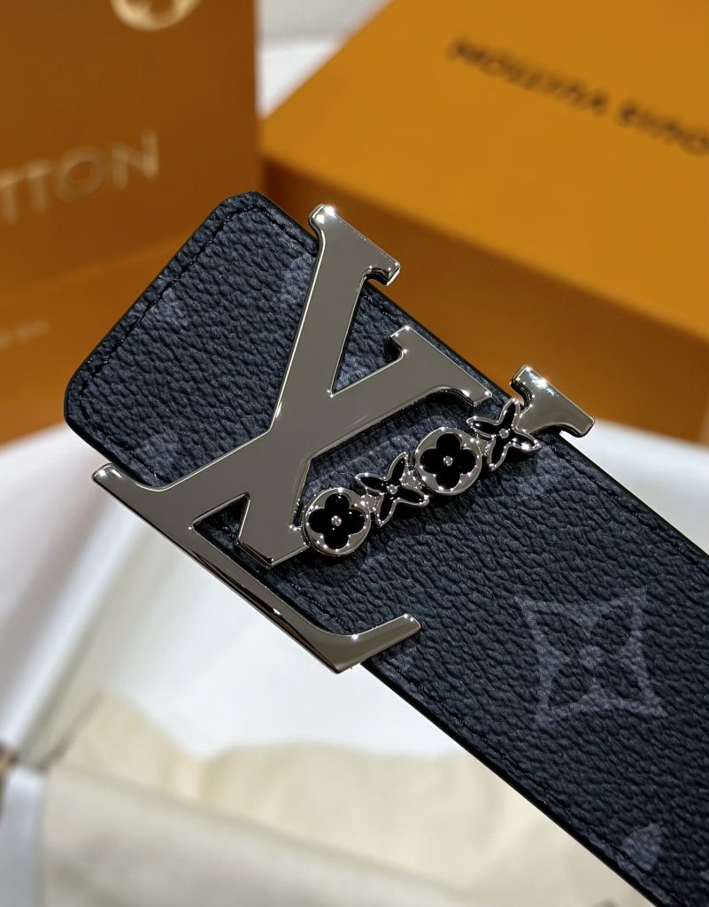 Classic LV Men’s Double-Sided Monogram Belt