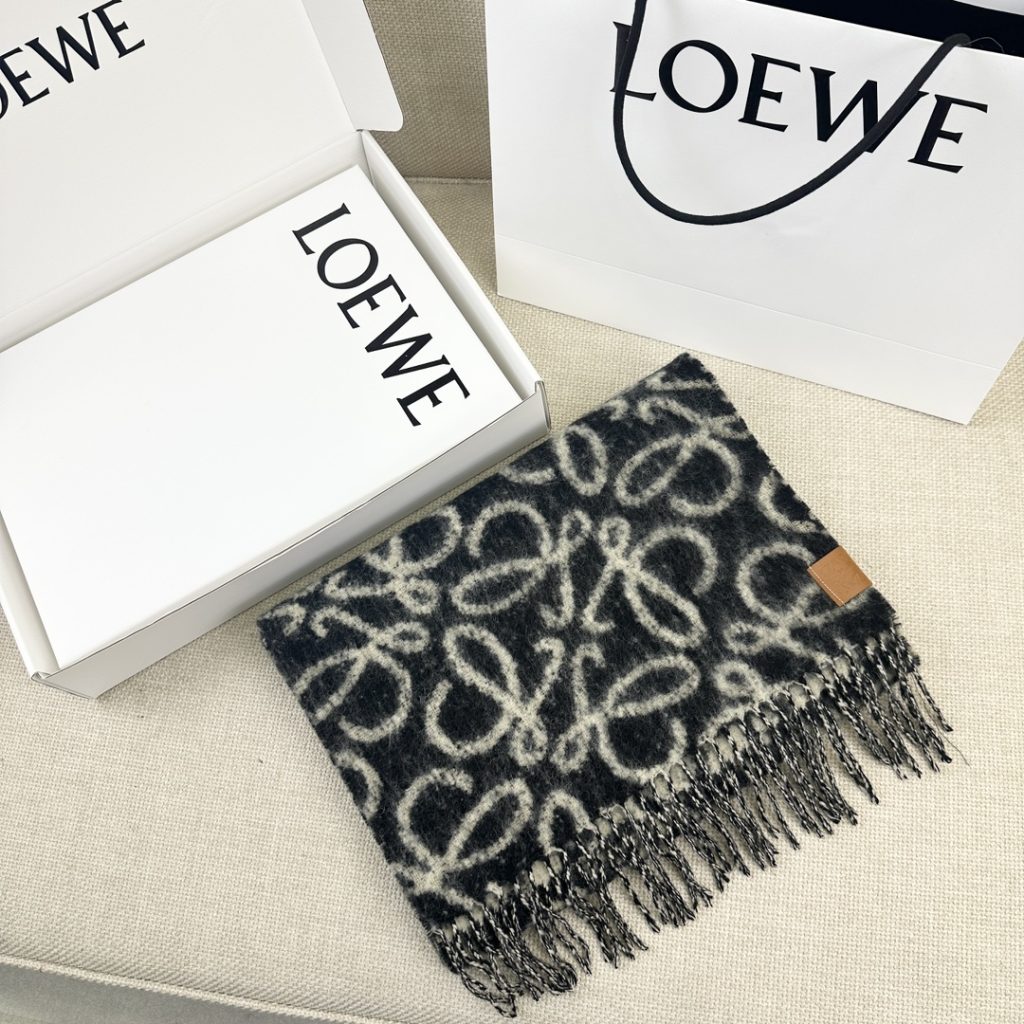 Loewe Anagram graffiti scarf, 200*37cm, 45% alpaca wool, 34% wool, 21% other fibers.