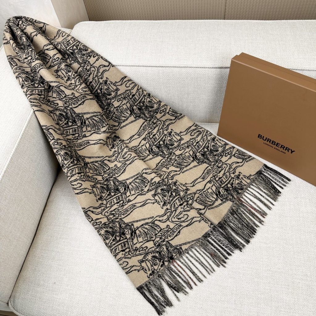 Burberry Small warhorse shawl scarf, brown, 210*50cm, 100% cashmere.