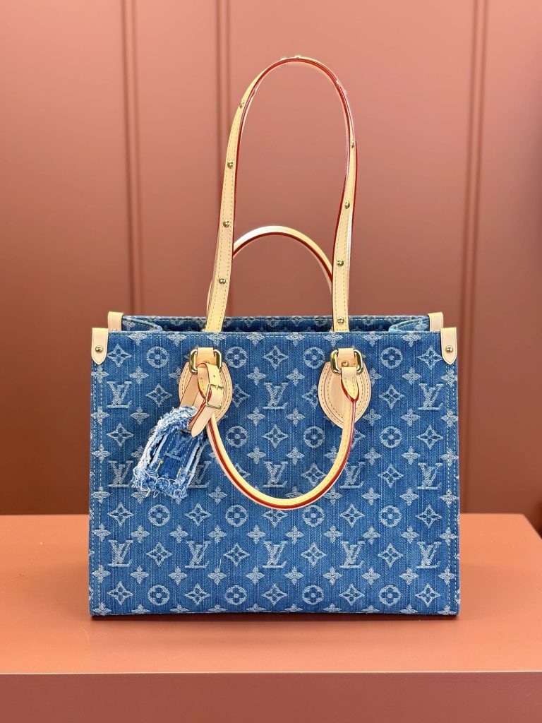 Louis Vuitton ONTHEGO Medium Handbag