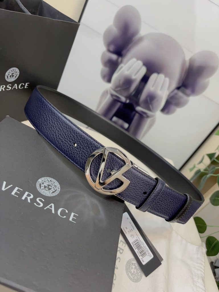 Versace Reversible Belt – 4.0 cm Wide with Medusa V-Buckle