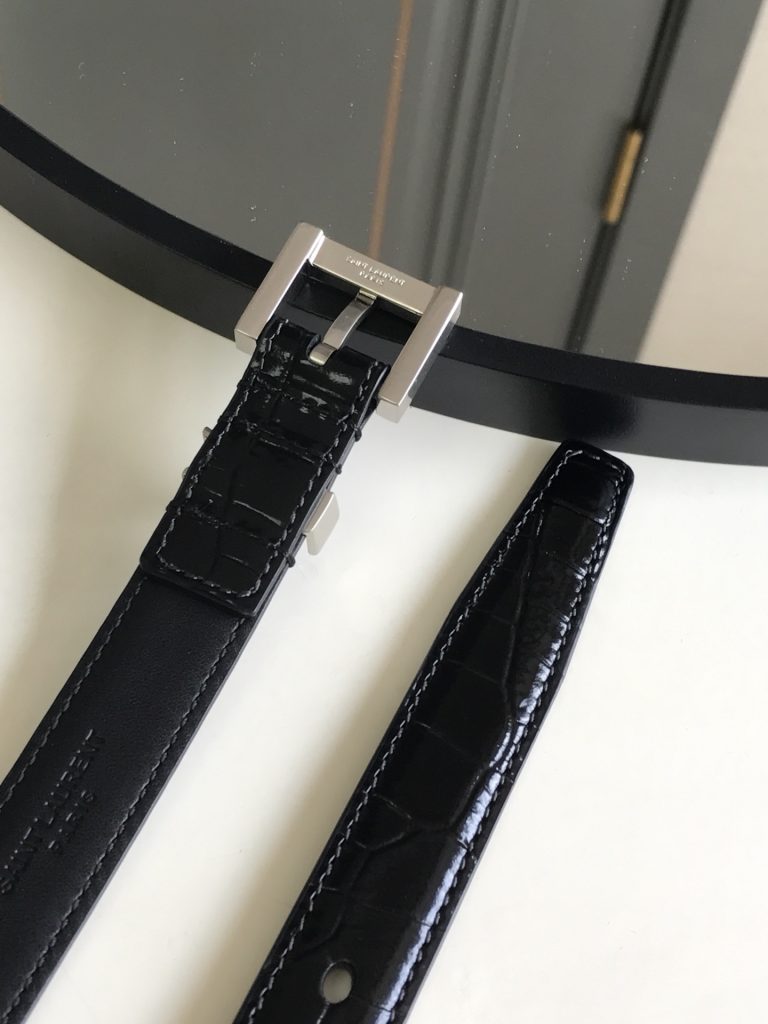 Saint Laurent Women’s Belt – 2.0cm