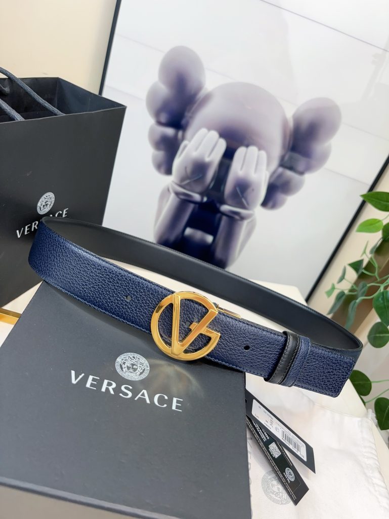 Versace Reversible Belt – 4.0 cm Wide with Medusa V-Buckle