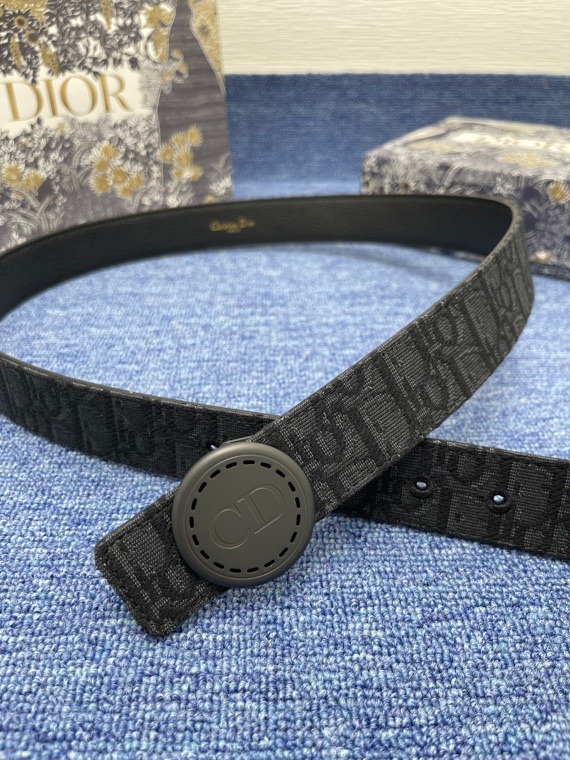 Dior 30 Montaigne Belt – Reversible Design