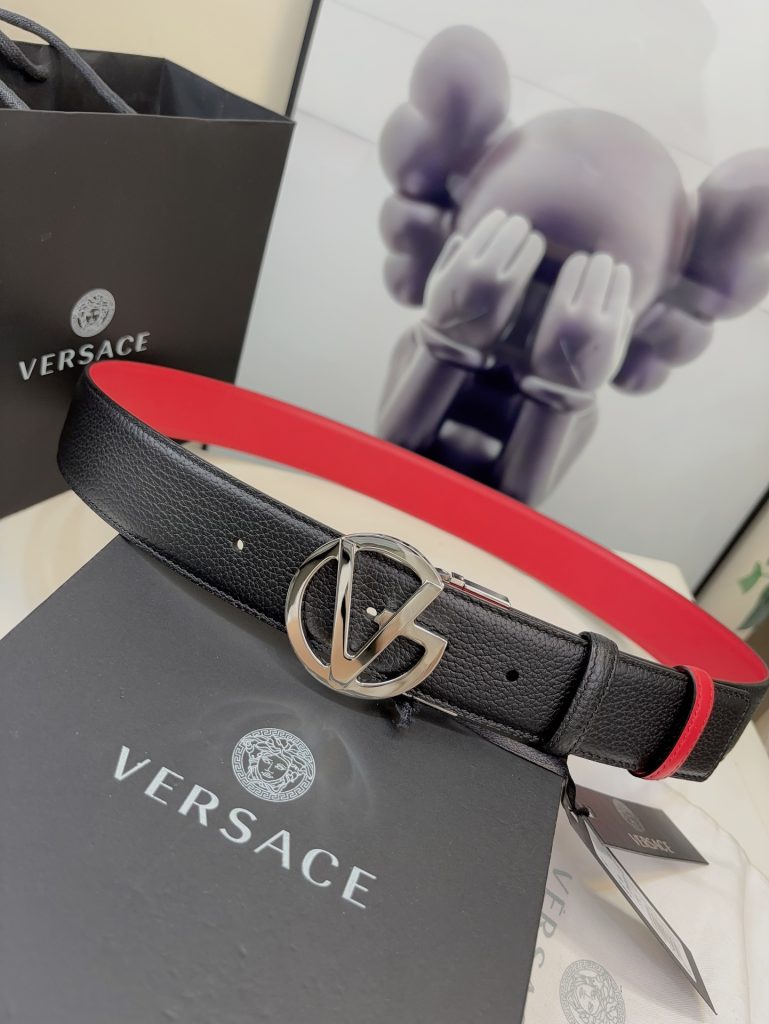 Versace Reversible Belt – 4.0 cm Wide with Medusa V-Buckle