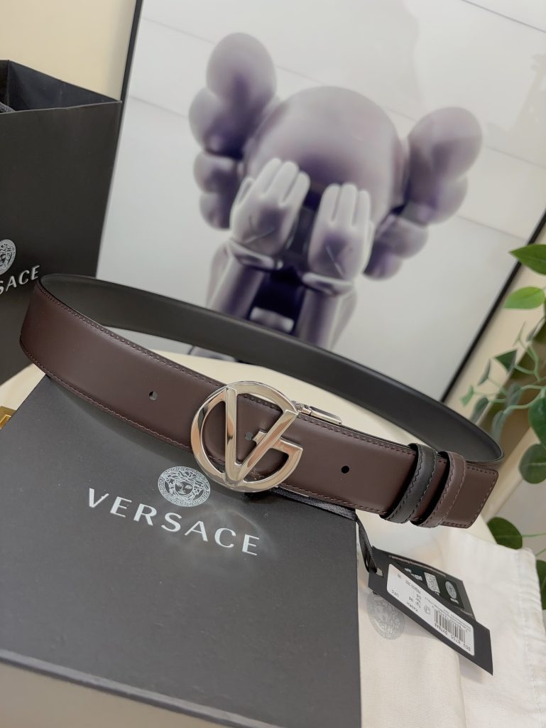 Versace Reversible Belt – 4.0 cm Wide with Medusa V-Buckle