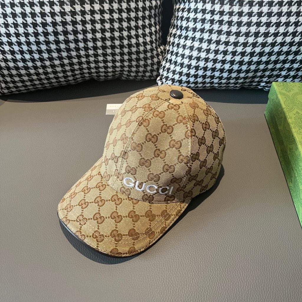 Gucci latest baseball cap