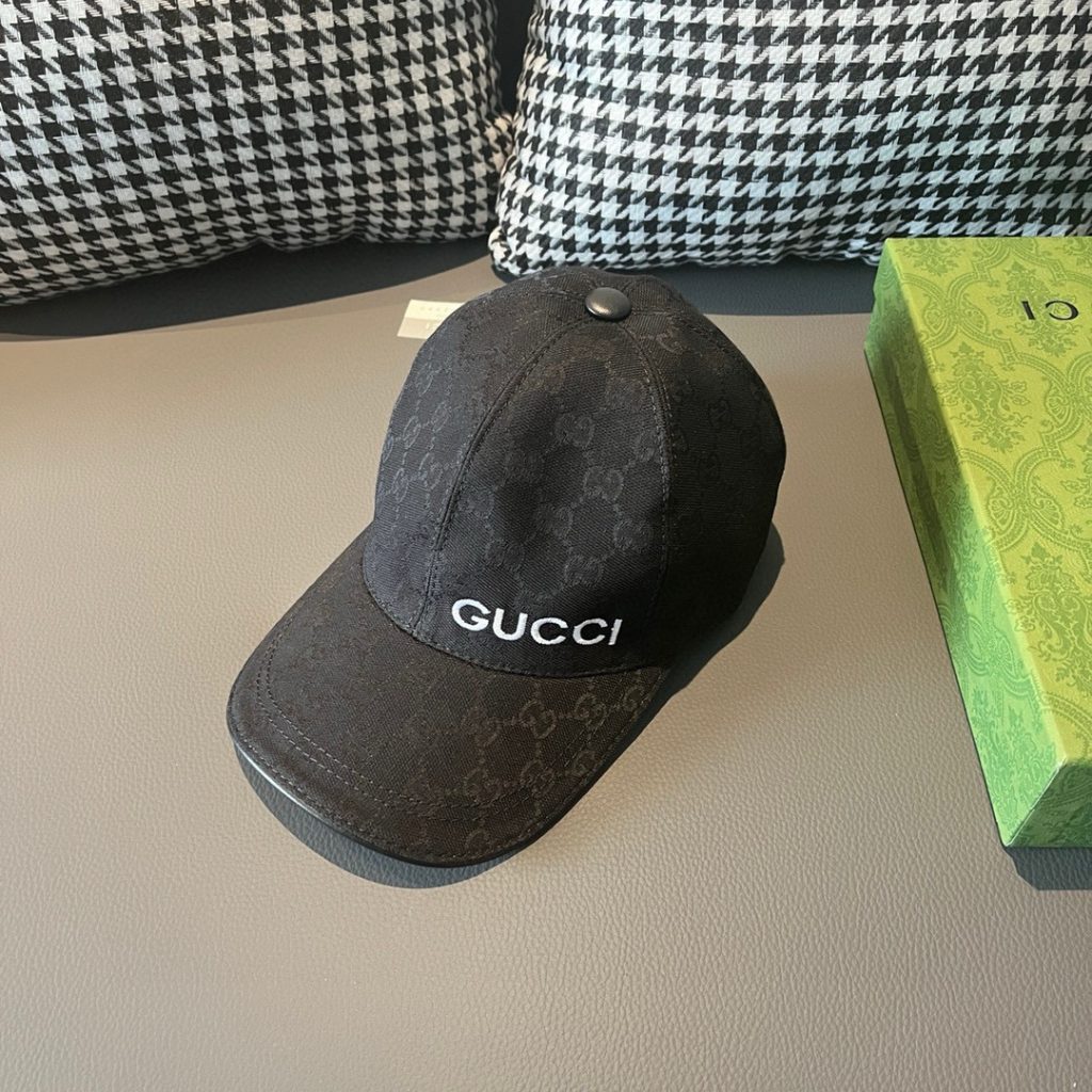 Gucci latest baseball cap