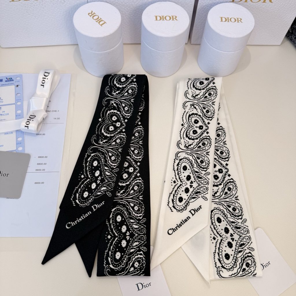 Dior headband scarf