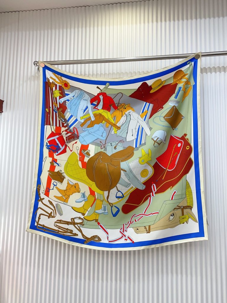 Hermès new silk scarf